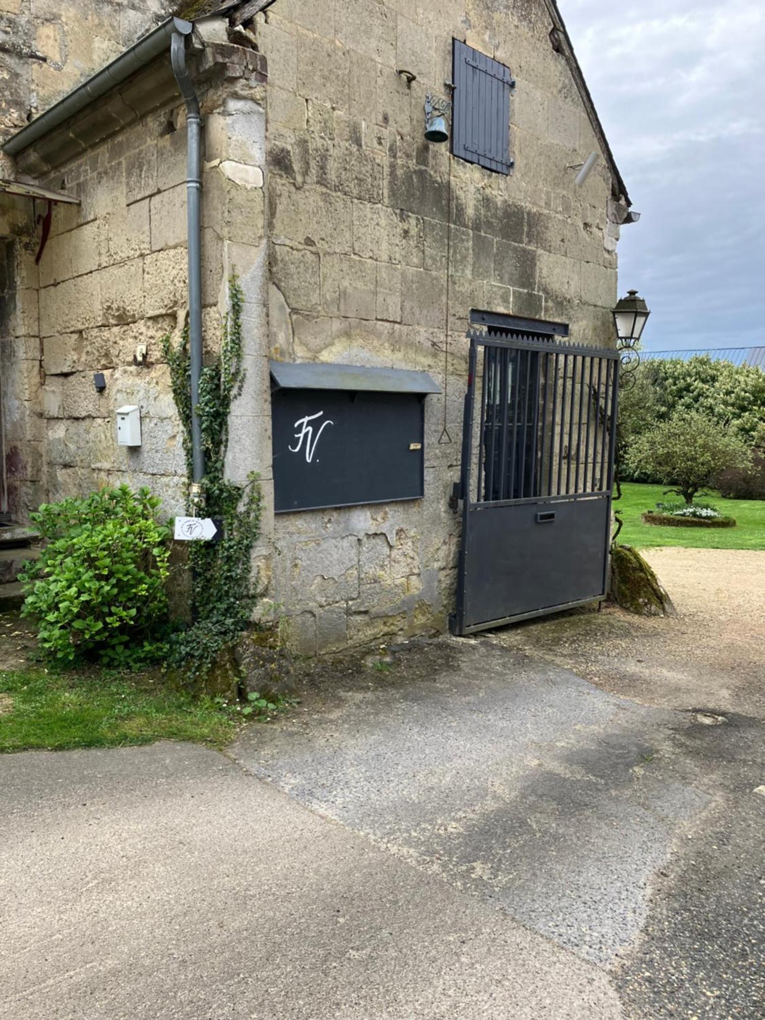 Bed and Breakfast La Ferme De Valeuse Morienval Экстерьер фото